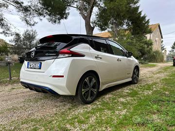 Nissan leaf 40kwh tekna