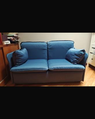 divano letto in buono stato