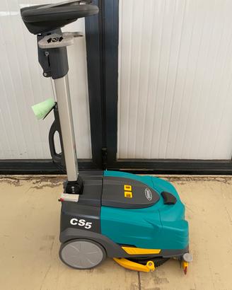 Lavapavimenti professionale a batteria