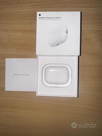 Custodia MagSafe USB-C per AirPods Pro 2ª gen