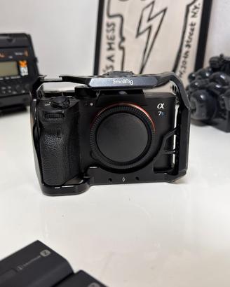 Sony A7S III + cage + 7 batterie 32.886 scatti