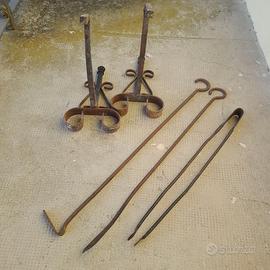 N. 2ALARI DA CAMINO+N. 3 ACCESSORI VINTAGE