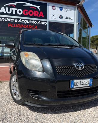 Toyota Yaris 1.0 5 porte Sol