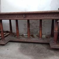 tavolo consolle in legno intagliato da restauro