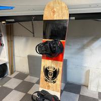 Snowboard Blackhole Escape con attacchi