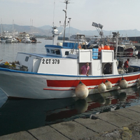 Barca da pesca ben attrezzata