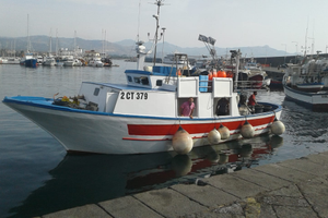 Barca da pesca ben attrezzata