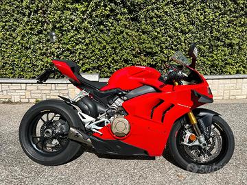 Ducati Panigale V4s anno 2020