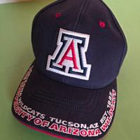 Cappello con licenza ufficiale University Arizona