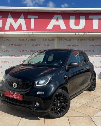 SMART ForFour 0.9 90CV PASSION NAVI LED PANO CER