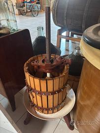 Torchio per vino molto bello