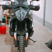 KTM 790 Adventure del 2020