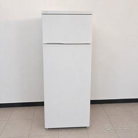 frigorifero con freezer 