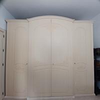 Armadio  matrimoniale classico in de'cape'