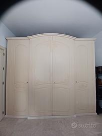Armadio  matrimoniale classico in de'cape'