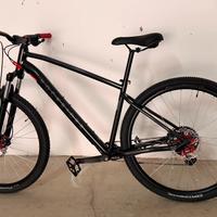 Mtb 29” nera grigio carbone