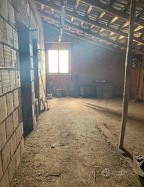 Mansarda rustica a Monte Poro