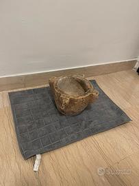 Antico Mortaio in Pietra scolpito a mano - 19cm