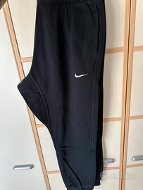 Pantaloni tuta Nike uomo taglia L