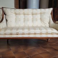 Divanetto mod. Queen