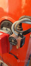 caldaia a gasolio con bruciatore Riello