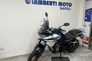 CF MOTO MT 800 07/2023 - 8826 KM