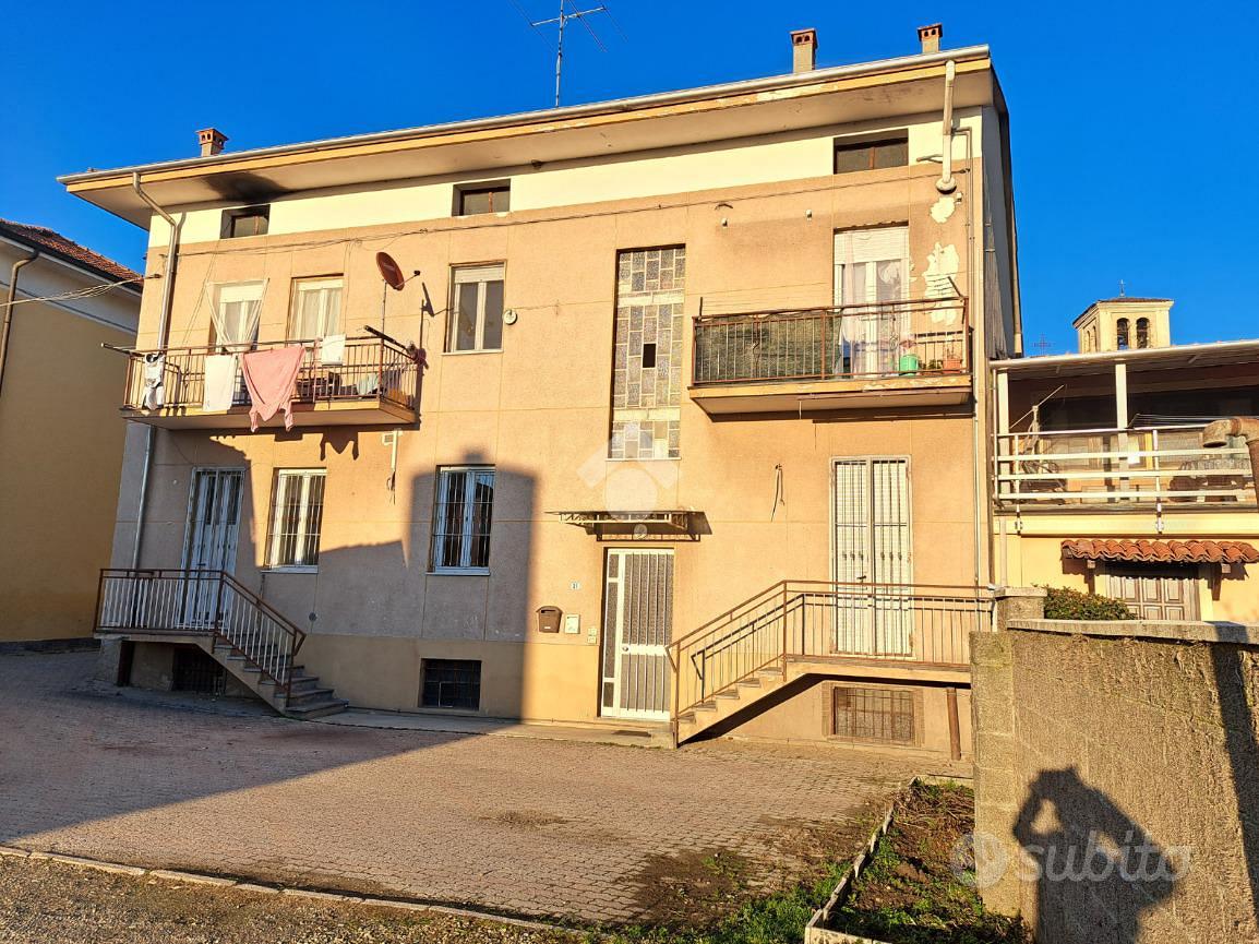2 LOCALI A MASSAZZA - Vista 2