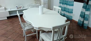 tavolo da pranzo + 4 sedie 
