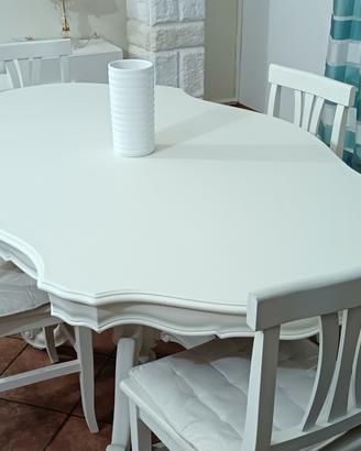 tavolo da pranzo + 4 sedie 