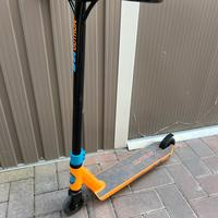 Monopattino freestyle OutRun Blazer pro