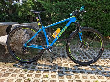 MTB Trek Superfly 9.8 XX1 Sram 11v – Carbonio 29"