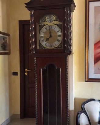 Orologio a pendolo vintage