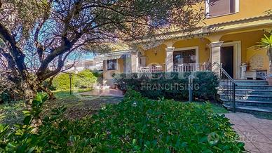 Villa bifamiliare Roma [Cod. rif 3276580VRG]