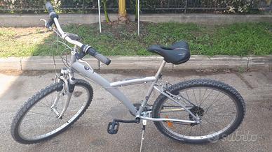 Bici 26 trekking Btwin by Decathlon