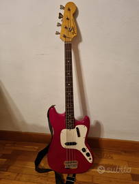 Basso Fender music master