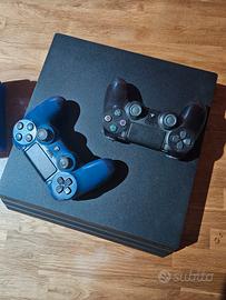 Play station 4 Pro + 2 Joystick + Giochi