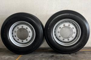 Pneumatici 385/55 R 22,5