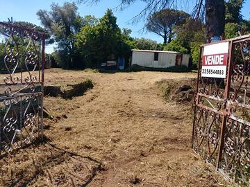 Pomezia nord, terreno con rustico