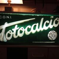 Insegna luminosa totocalcio