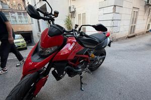 Hypermotard 950 2022