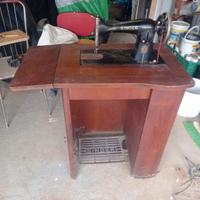 macchina da cucire vintage