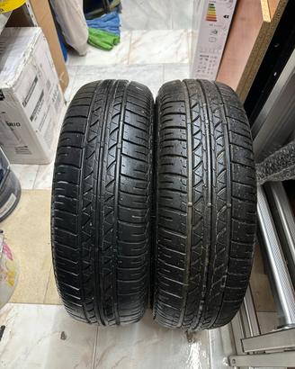 2 Pneumatici Gomme Bridgestone 175 65 14 Ford