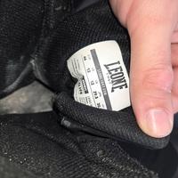 scarpe 46 e casco l leone