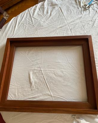 Cornice classica in legno  massello