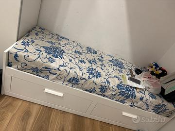 Letto contenitore con cassetiera