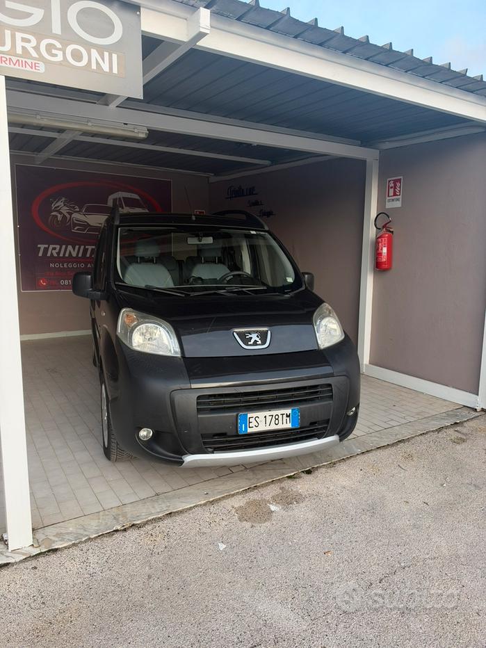 Peugeot bipper tepee