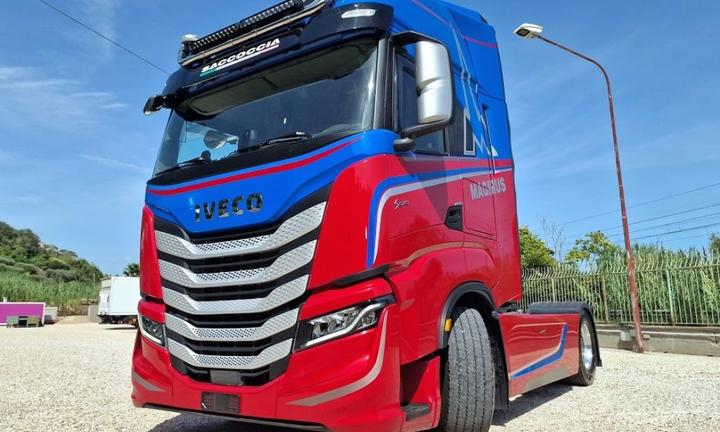 IVECO S-WAY 570 T/P INTARDER IMPIANTO IDRAULICO