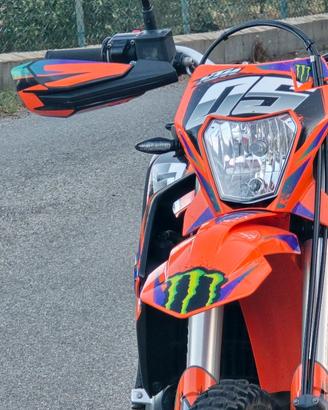 KTM 690 Enduro R
