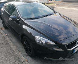 Volvo V40 D2 cambio automatico