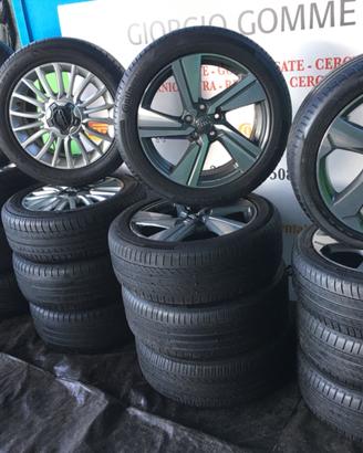 Vaste misure di cerchi e gomme